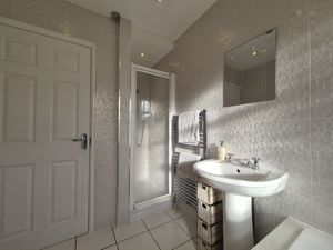 Photo 20- click for photo gallery